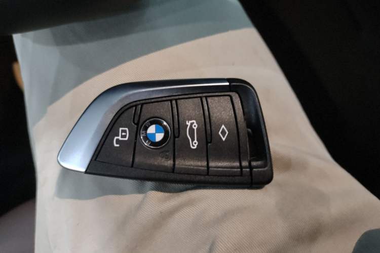 Used BMW 3 Series 2022 325Li M Sport Package Vehicle Key