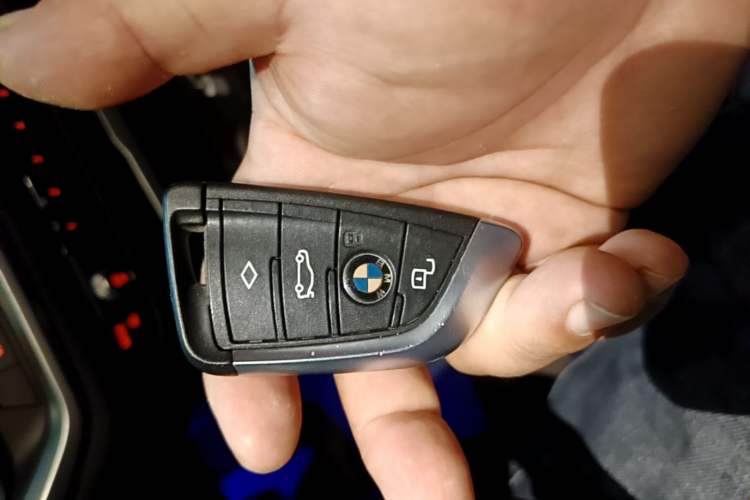 Used BMW 3 Series 2022 320i Sport Package Vehicle Key