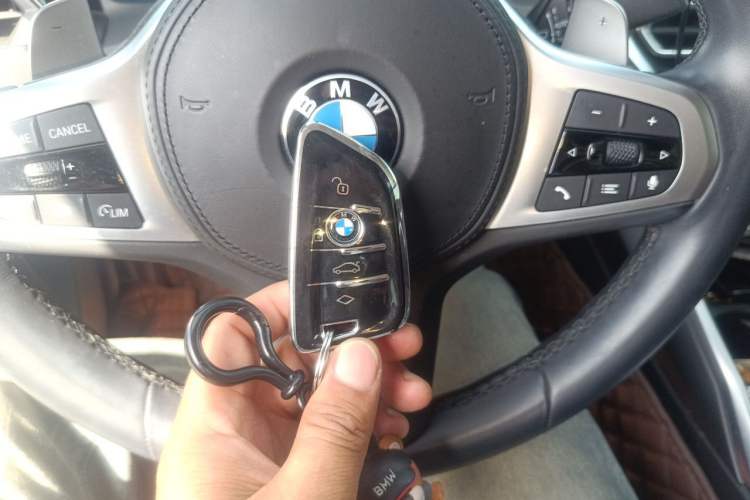 Used BMW 3 Series 2022 325i M Sport Night Edition Package Vehicle Key