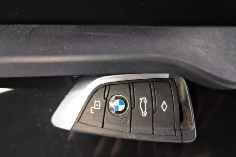 Used BMW 3 Series 2022 325Li M Sport Night Edition Package Vehicle Key