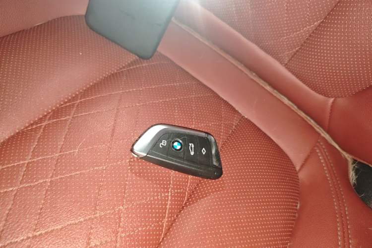 Used BMW 3 Series 2022 325i M Sport Package Vehicle Key