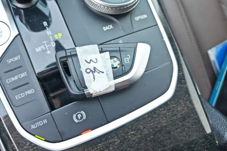 Used BMW 3 Series 2022 325Li M Sport Package Vehicle Key