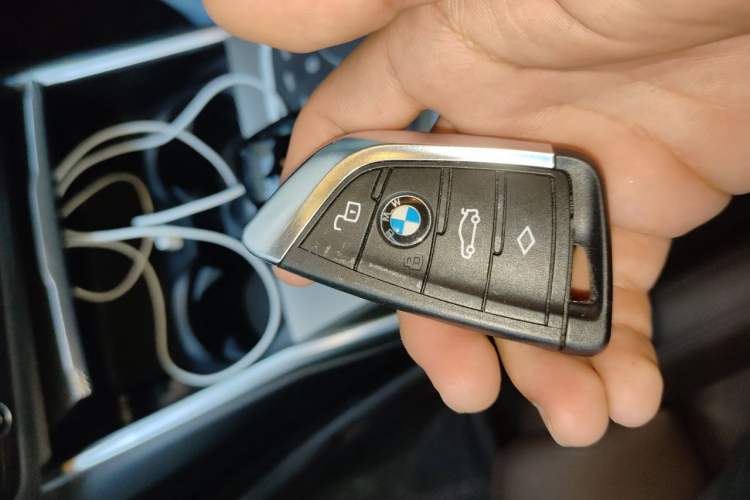 Used BMW 3 Series 2022 Restyled 325Li M Sport Night Edition Package Vehicle Key