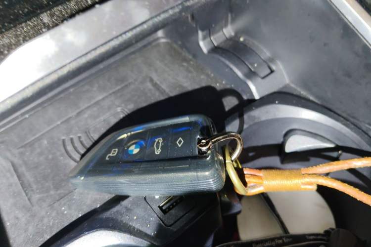 Used BMW 3 Series 2022 325Li M Sport Package Vehicle Key