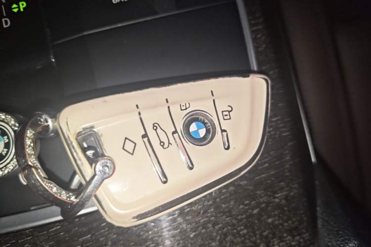 Used BMW 3 Series 2022 325Li M Sport Package Vehicle Key