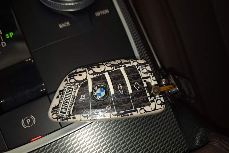 Used BMW 3 Series 2022 Restyled 325Li M Sport Night Edition Package Vehicle Key