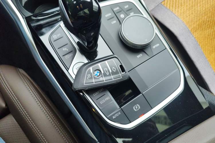 Used BMW 3 Series 2022 320i Sport Package Vehicle Key
