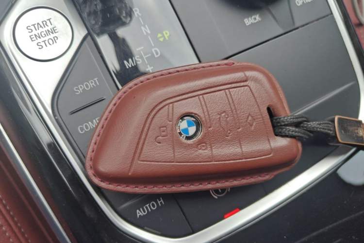 Used BMW 3 Series 2022 Restyled 320Li M Sport Package Vehicle Key