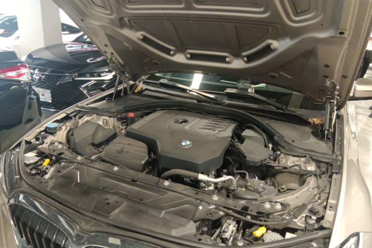 Used BMW 3 Series 2022 325Li M Sport Package Engine Bay