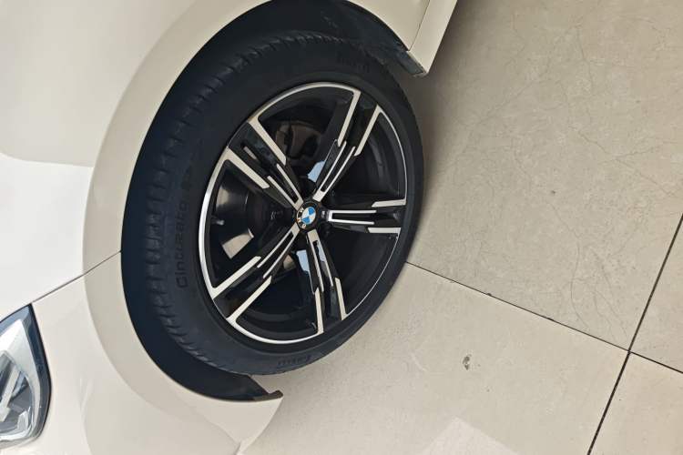 Used BMW 3 Series 2022 325i M Sport Package Exterior 7