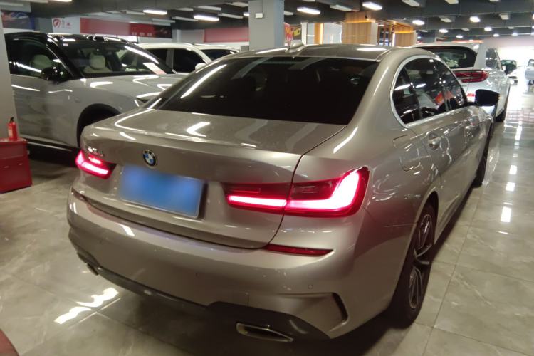 Used BMW 3 Series 2022 325Li M Sport Package Rear Right 45 Deg