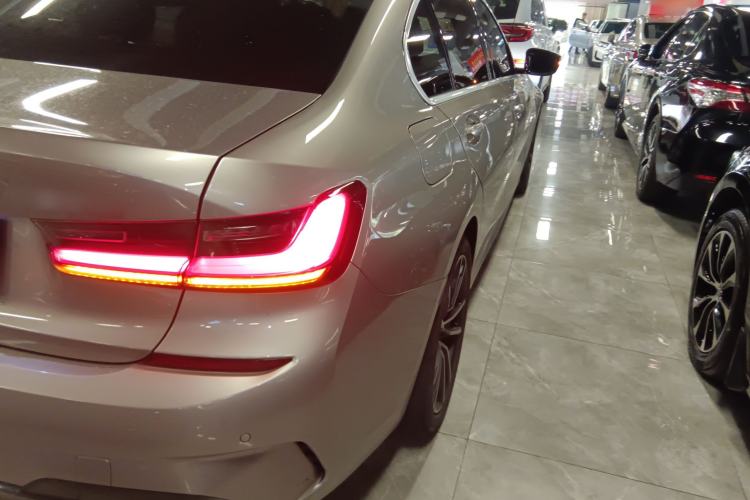 Used BMW 3 Series 2022 325Li M Sport Package Right Rear Taillight