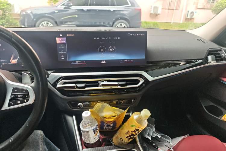 Used BMW 3 Series 2023 325Li M Sport Night Edition Package Audio And AC Panel