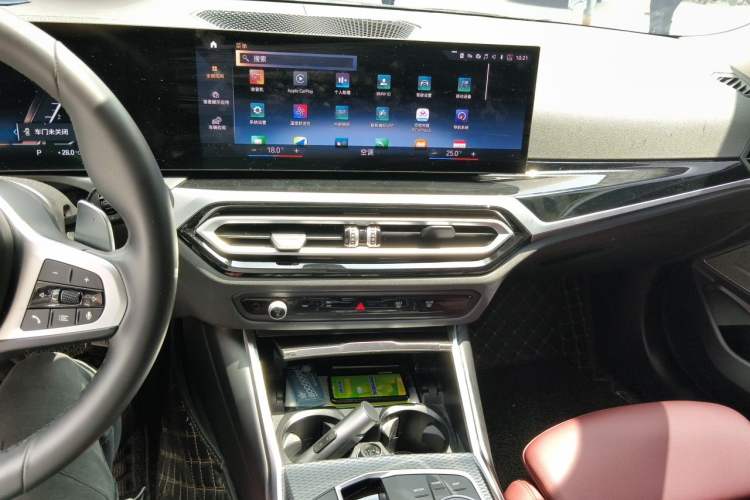 Used BMW 3 Series 2023 325Li M Sport Night Edition Package Audio And AC Panel