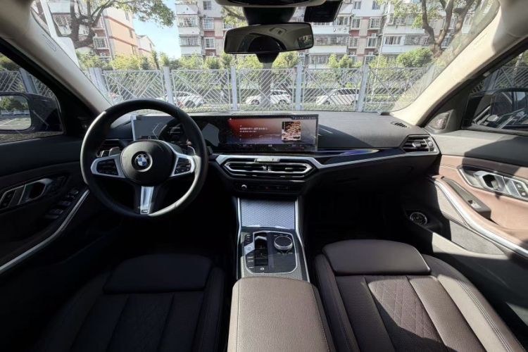 Used BMW 3 Series 2023 325Li M Sport Night Edition Package Audio And AC Panel