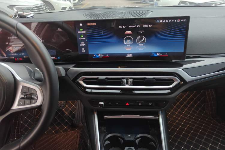 Used BMW 3 Series 2023 325Li M Sport Night Edition Package Audio And AC Panel