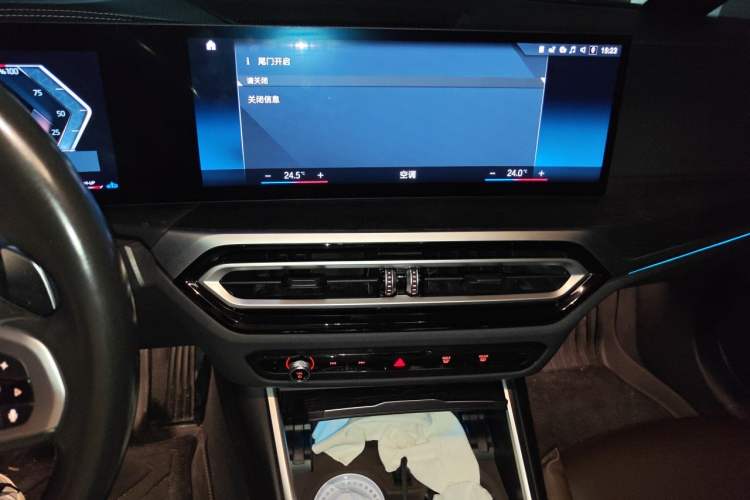 Used BMW 3 Series 2023 325i M Sport Package Audio And AC Panel