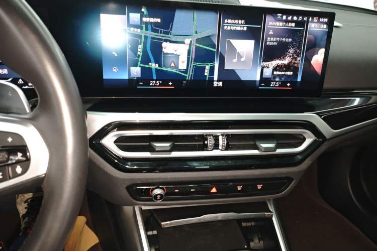 Used BMW 3 Series 2023 325Li M Sport Night Edition Package Audio And AC Panel
