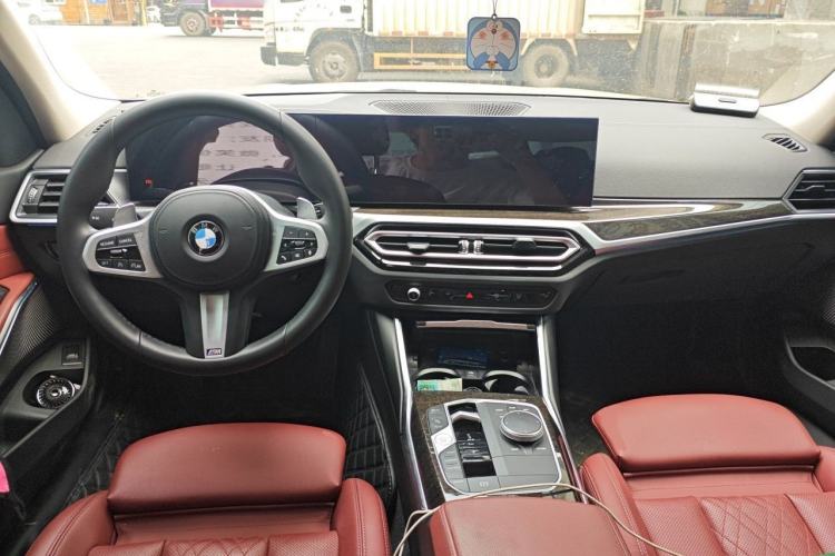 Used BMW 3 Series 2023 325Li M Sport Package Center Console