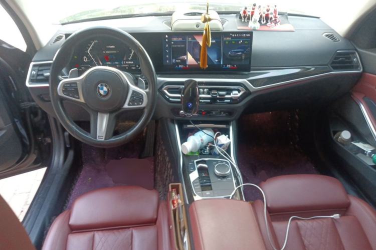Used BMW 3 Series 2023 325Li M Sport Package Center Console