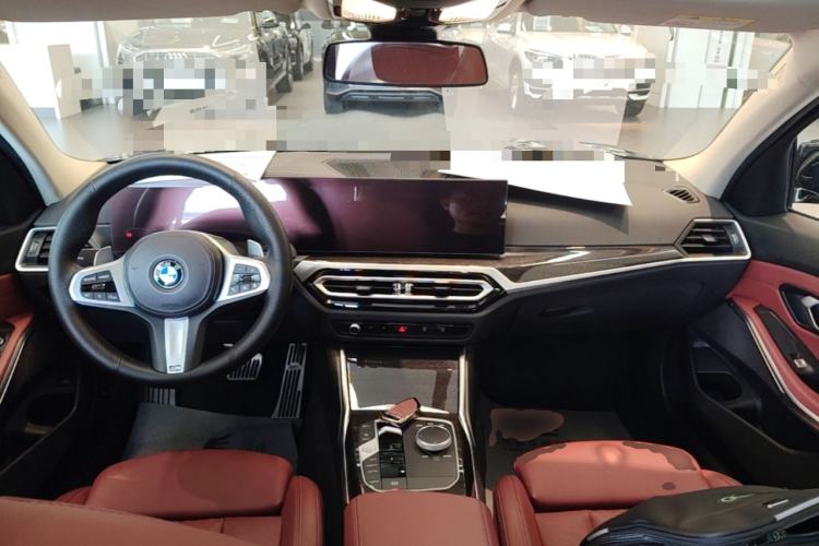 Used BMW 3 Series 2023 325Li M Sport Package Center Console