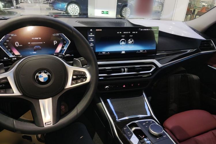Used BMW 3 Series 2023 325Li M Sport Package Center Console