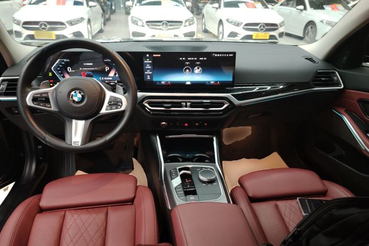 Used BMW 3 Series 2023 325Li M Sport Night Edition Package Center Console