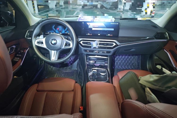 Used BMW 3 Series 2023 325Li M Sport Package Center Console
