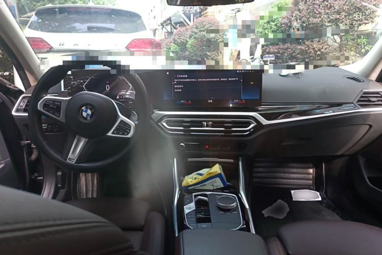 Used BMW 3 Series 2023 320Li M Sport Package Center Console