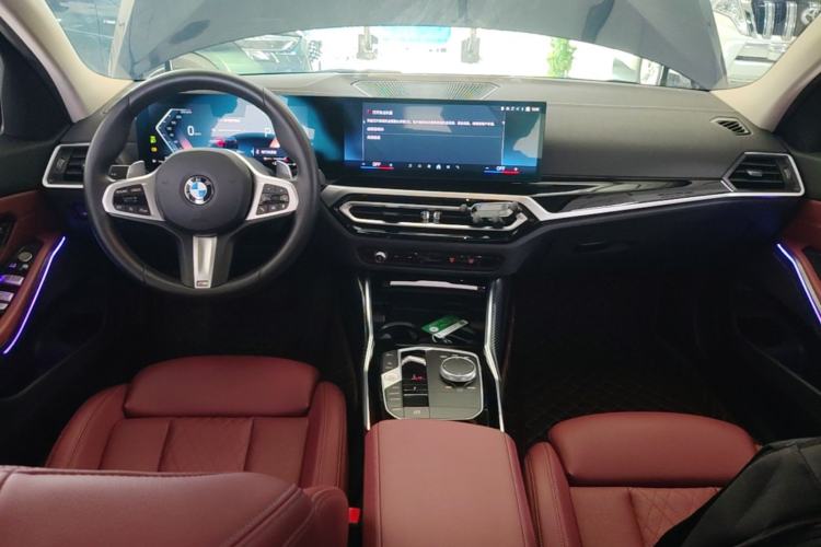Used BMW 3 Series 2023 320Li M Sport Package Center Console