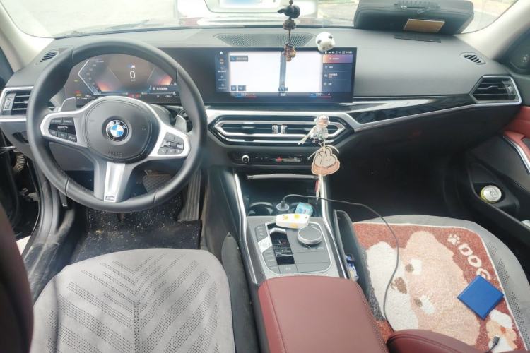 Used BMW 3 Series 2023 325Li M Sport Night Edition Package Center Console