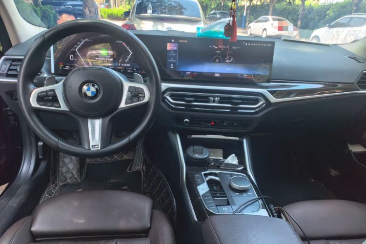Used BMW 3 Series 2023 325Li M Sport Package Center Console