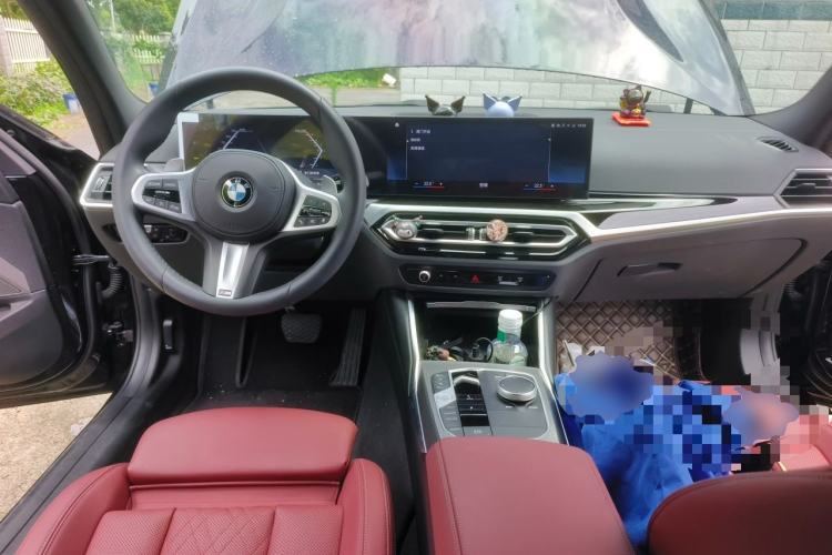 Used BMW 3 Series 2023 325i M Sport Night Edition Package Center Console
