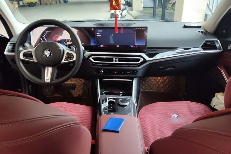 Used BMW 3 Series 2023 325Li M Sport Night Edition Package Center Console