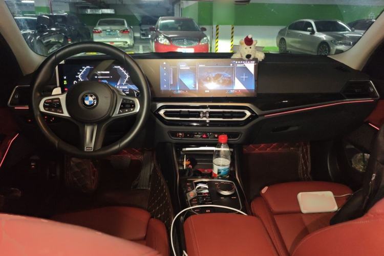 Used BMW 3 Series 2023 325Li M Sport Package Center Console