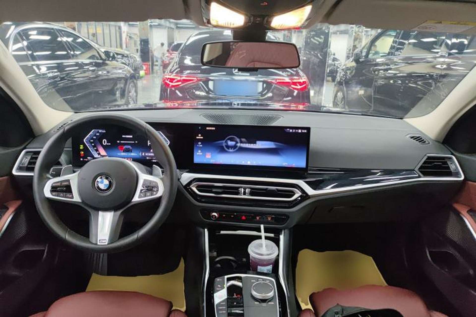 Used BMW 3 Series 2023 320Li M Sport Package Center Console