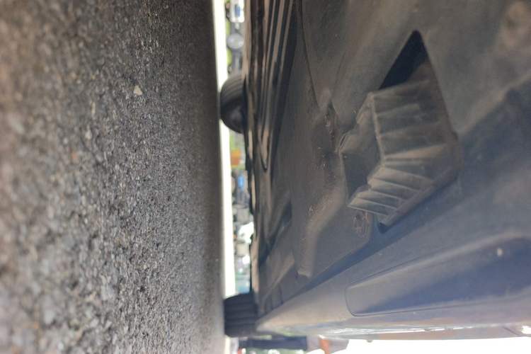 Used BMW 3 Series 2023 325i M Sport Package Chassis Front Left