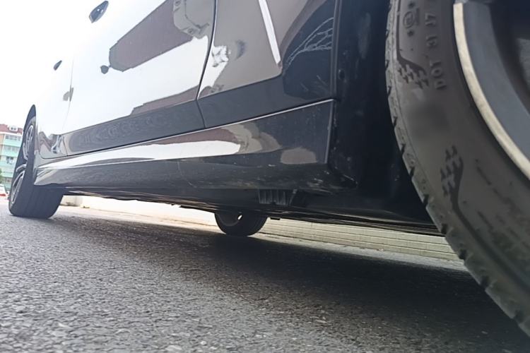 Used BMW 3 Series 2023 320i M Sport Package Chassis Front Right