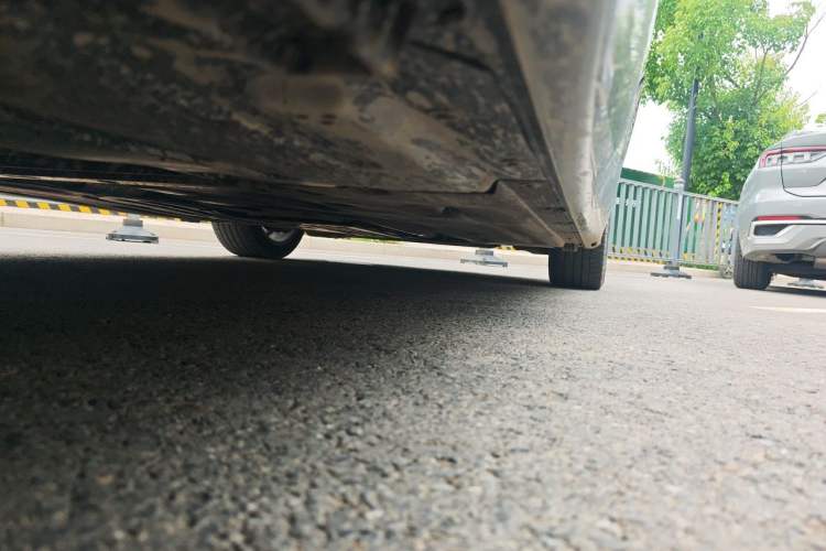 Used BMW 3 Series 2023 325Li M Sport Package Chassis Rear Right