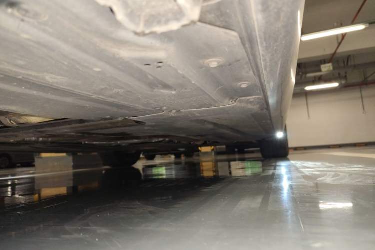 Used BMW 3 Series 2023 325i M Sport Package Chassis Rear Right