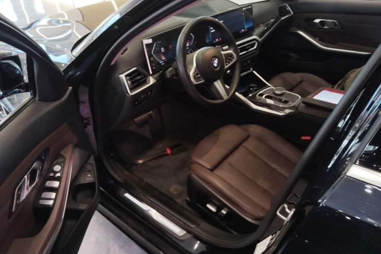 Used BMW 3 Series 2023 325Li M Sport Package Driver Seat
