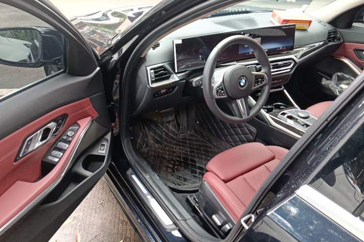 Used BMW 3 Series 2023 325Li M Sport Package Driver Seat