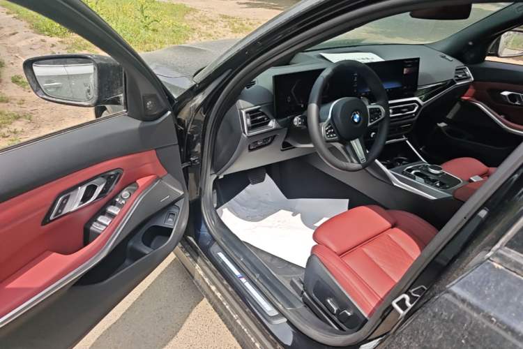 Used BMW 3 Series 2023 330Li M Sport Night Edition Package Driver Seat