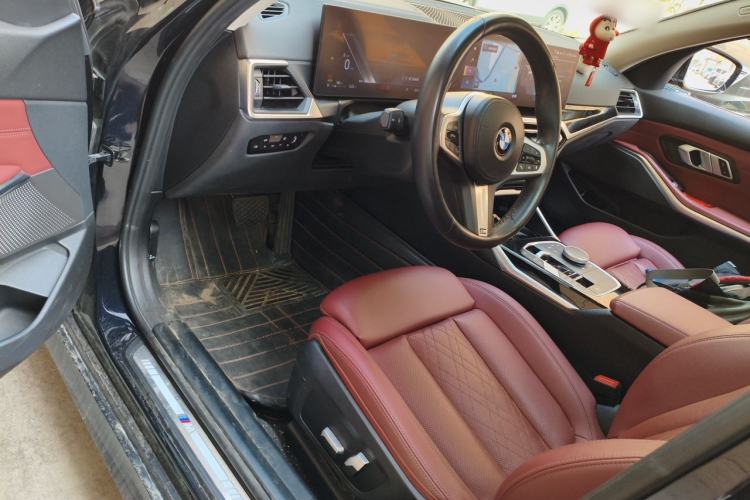 Used BMW 3 Series 2023 320Li M Sport Package Driver Seat