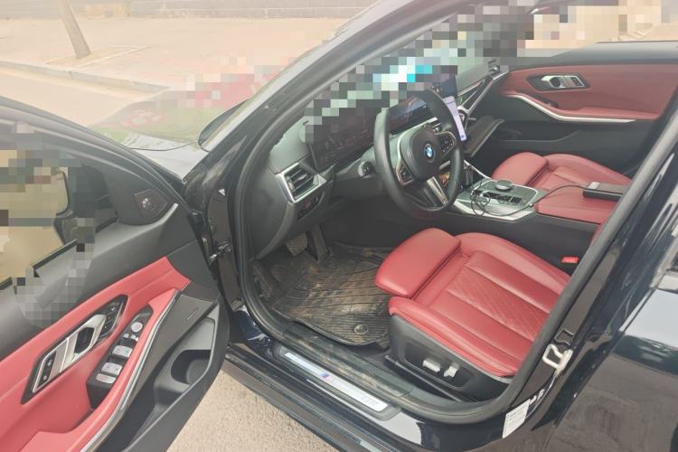 Used BMW 3 Series 2023 325i M Sport Night Edition Package Driver Seat
