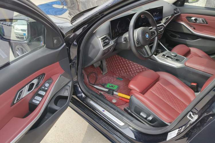 Used BMW 3 Series 2023 325Li M Sport Night Edition Package Driver Seat