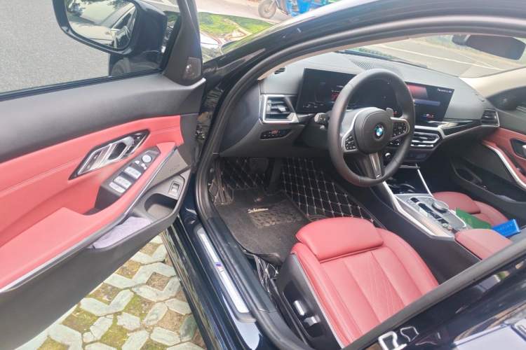 Used BMW 3 Series 2023 325Li M Sport Night Edition Package Driver Seat