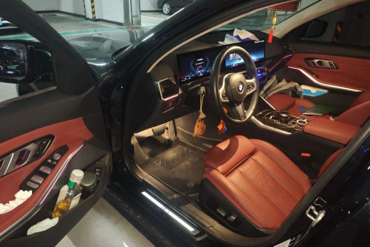 Used BMW 3 Series 2023 325Li M Sport Package Driver Seat