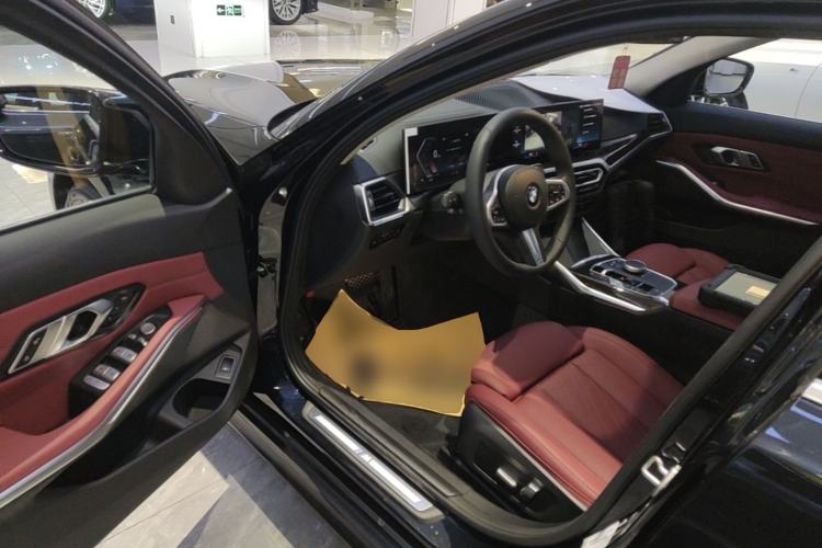 Used BMW 3 Series 2023 325Li M Sport Package Driver Seat
