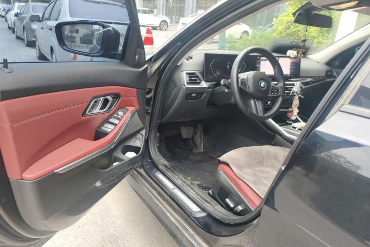 Used BMW 3 Series 2023 325Li M Sport Night Edition Package Driver Seat